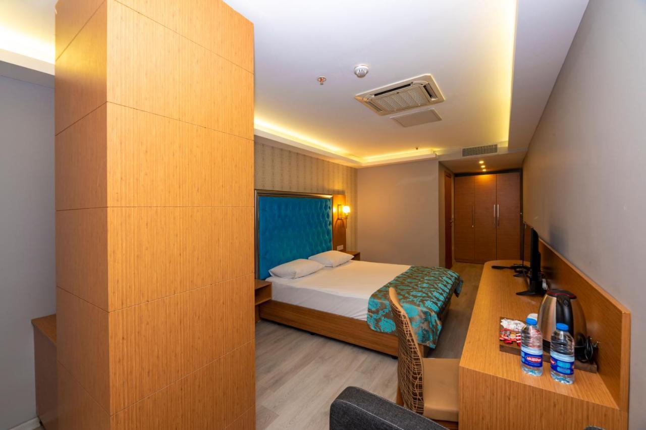 איסטמבול Grand Palace Hotel מראה חיצוני תמונה