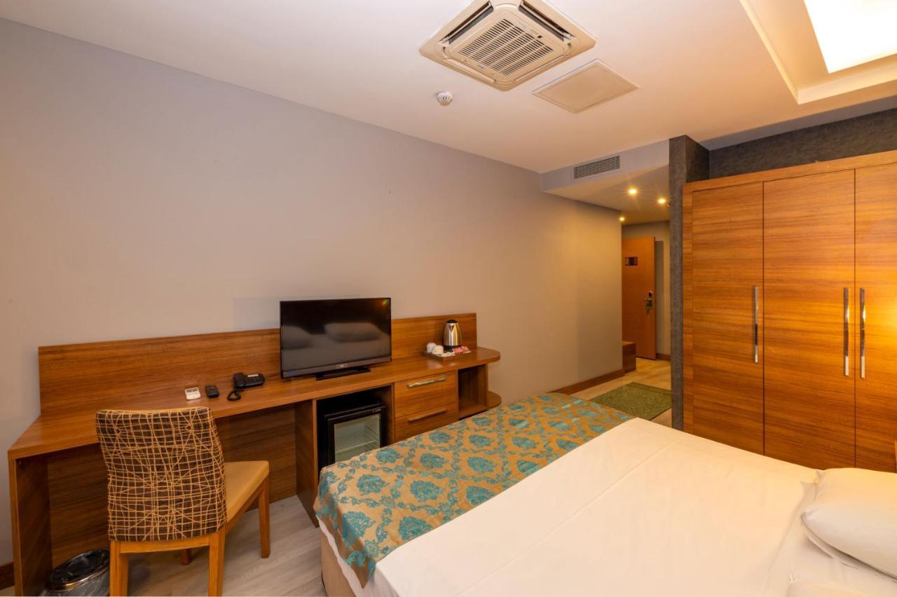 איסטמבול Grand Palace Hotel מראה חיצוני תמונה